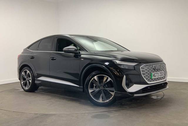 Audi Q4 e-tron Unclassified 4x4 vehicle Electric Mythos black, metallic