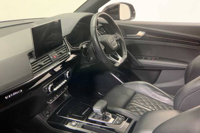 2021 Audi Q5 2.0 Edition 1 40 TDI quattro 204 PS S tronic