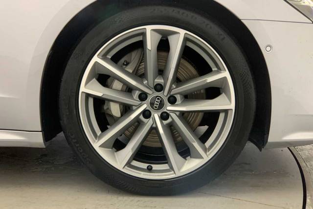 2024 Audi A7 Sportback TFSI e 2.0 Black Edition 50 TFSI e quattro 299 PS S tronic