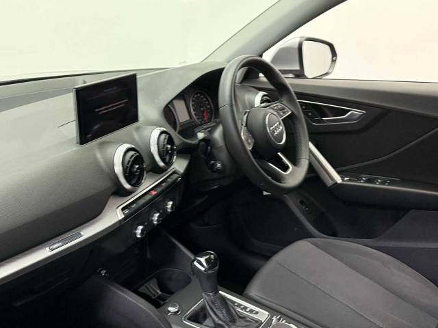 2021 Audi Q2 2.0 Technik 30 TDI  116 PS S tronic