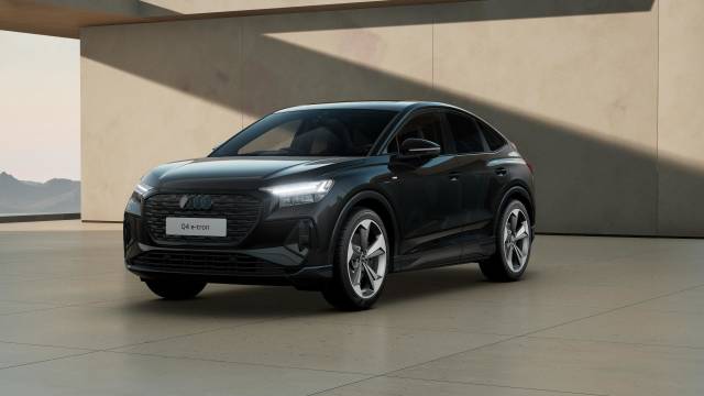 Audi Q4 Sportback e-tron AUDI Q4 Sportback Black Edition 55 e-tron quattro 250,00 kW SUV Electric Mythos black, metallic