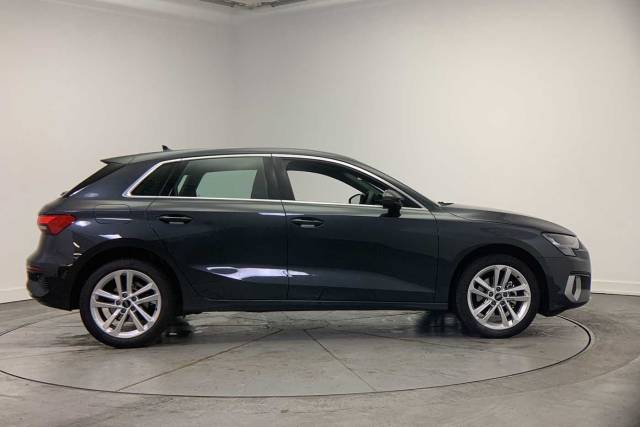 2024 Audi A3 Sportback 1.0 Sport 30 TFSI  110 PS S tronic
