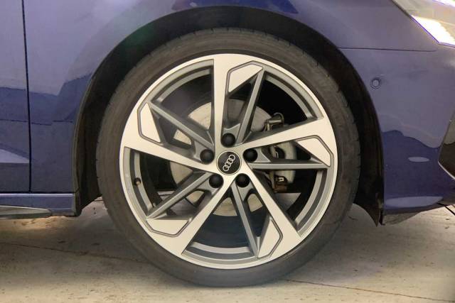 2022 Audi A3 Sportback 1.5 Edition 1 35 TFSI  150 PS 6-speed