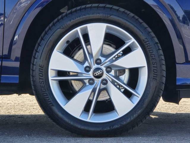 2025 Audi Q2 S line 35 TFSI  150 PS S tronic