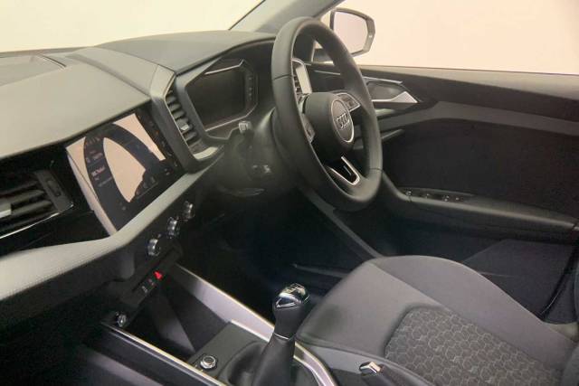 2024 Audi A1 Sportback 1.0 Sport 25 TFSI  95 PS 5-speed