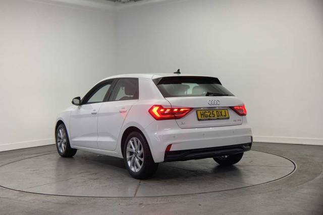 2024 Audi A1 Sportback 1.0 Sport 25 TFSI  95 PS 5-speed