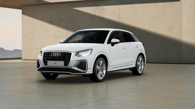 Audi Q2 AUDI Q2 S line 35 TFSI 150 PS S tronic SUV Petrol Arkona white, solid