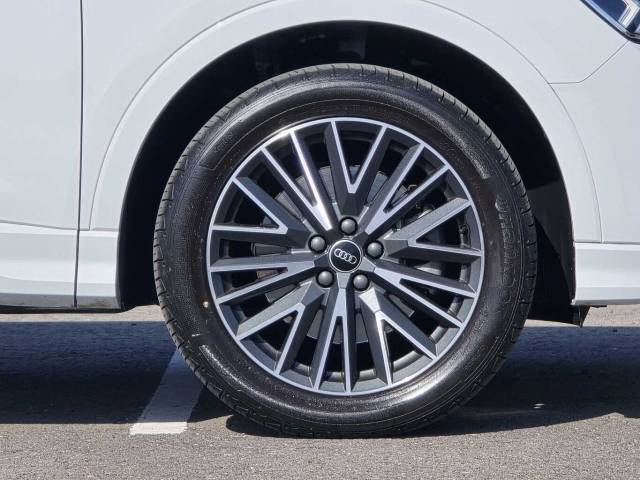 2022 Audi Q3 TFSI e 1.4 S line 45 TFSI e  245 PS S tronic