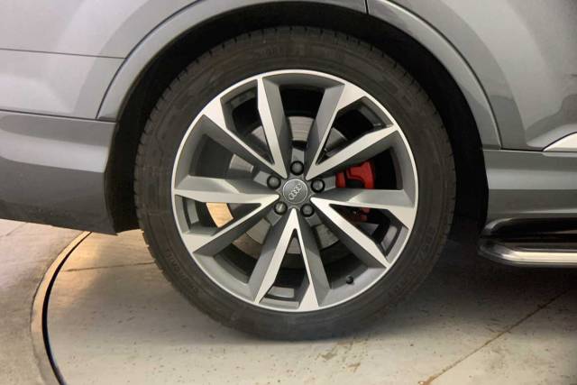 2020 Audi SQ7 4.0 TDI  435 PS tiptronic