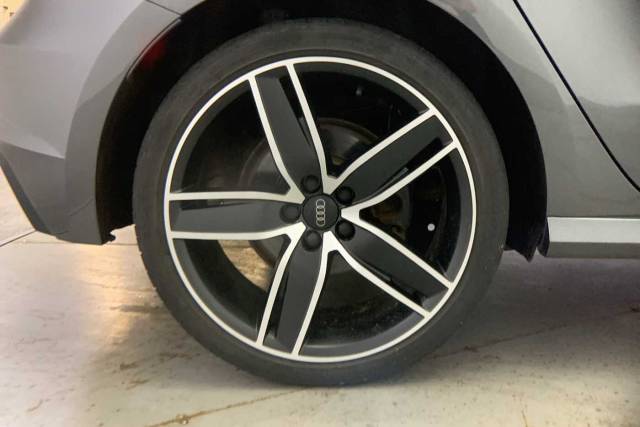 2018 Audi S1 Sportback Competition 2.0 TFSI quattro 231 PS 6-speed