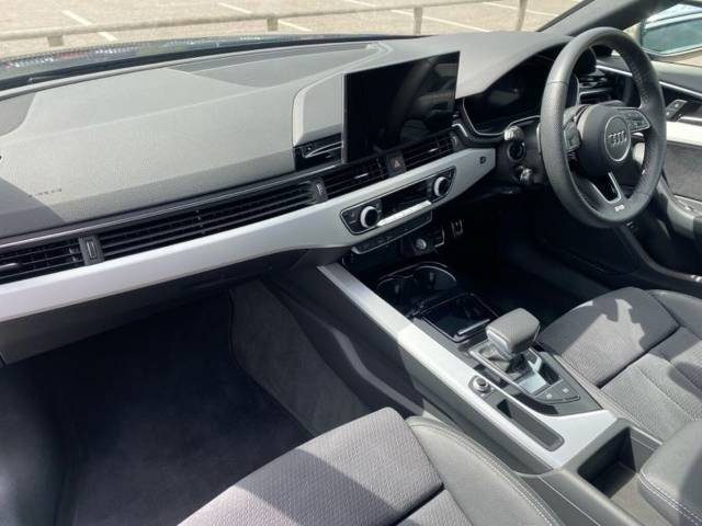 2023 Audi A4 Saloon 2.0 (O) S line 35 TDI  163 PS S tronic