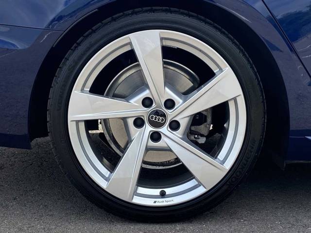 2023 Audi A4 Saloon 2.0 (O) S line 35 TDI  163 PS S tronic