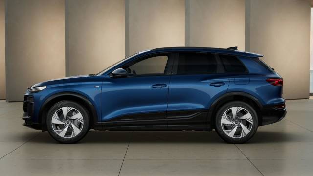 Audi Q6 e-tron AUDI Q6 SUV S line e-tron quattro 285,00 kW