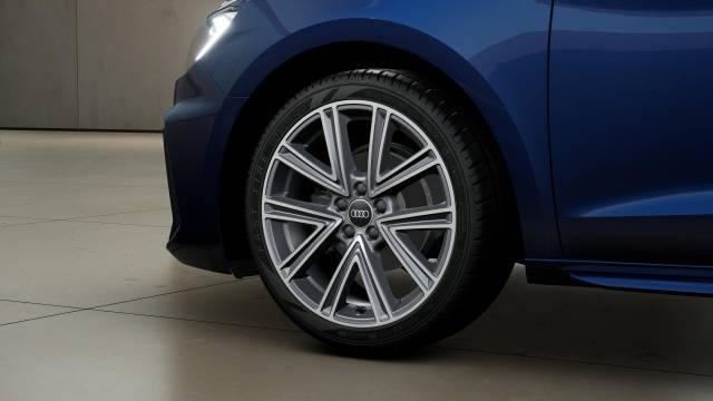 Audi A1 Sportback 1.0 AUDI A1 Sportback S line 25 TFSI 95 PS 5-speed