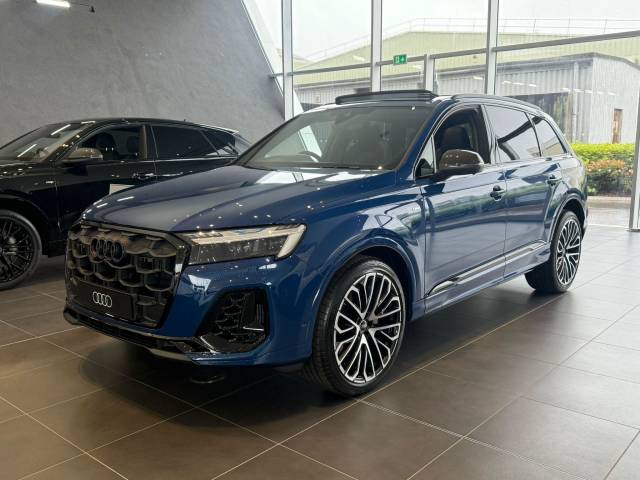 Audi Q7 3.0 AUDI Q7 SUV Vorsprung 55 TFSI quattro 340 PS tiptronic SUV Petrol Ascari blue, metallic