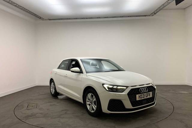 Audi A1 Sportback 1.0 Technik 25 TFSI  95 PS 5-speed Hatchback Petrol Cortina White