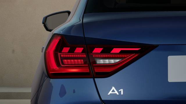 Audi A1 Sportback AUDI A1 Sportback S line 30 TFSI 116 PS S tronic
