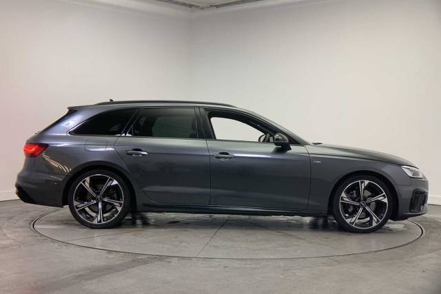 2024 Audi A4 Avant 2.0 Avant Black Edition 35 TDI  163 PS S tronic