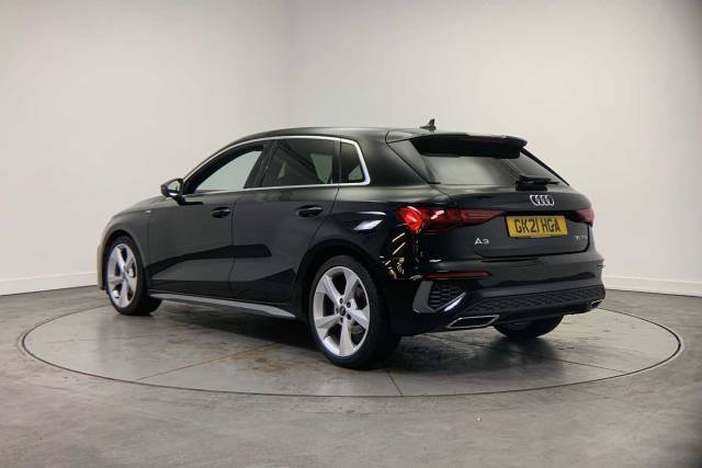 2021 Audi A3 Sportback 1.5 S line 35 TFSI  150 PS S tronic