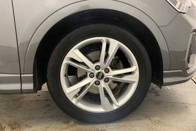 2021 Audi Q3 1.5 S line 35 TFSI  150 PS S tronic