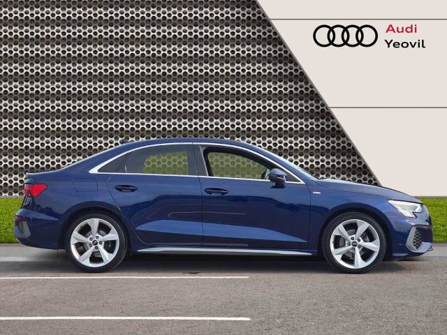 2022 Audi A3 Saloon 1.5 S line 35 TFSI  150 PS 6-speed