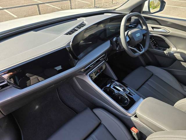 2025 Audi Q5 2.0 SUV S line TFSI quattro 204 PS S tronic