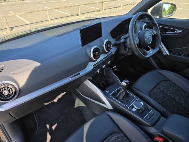 2023 Audi Q2 1.5 S line 35 TFSI  150 PS 6-speed