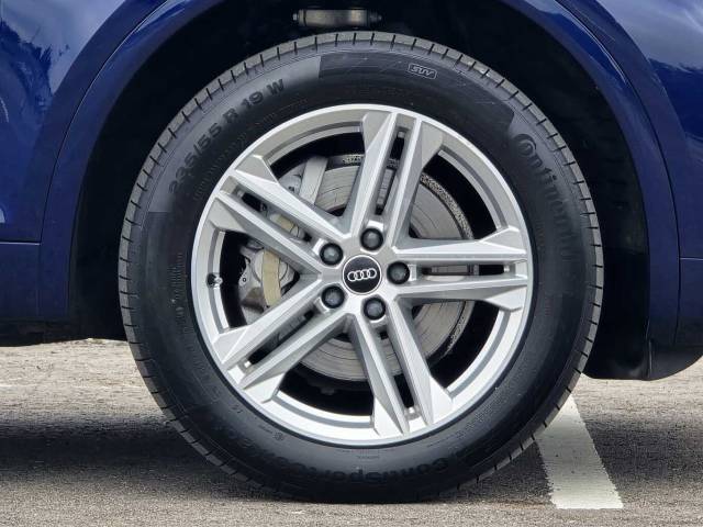 2021 Audi Q5 Sportback 2.0 S line 40 TDI quattro 204 PS S tronic