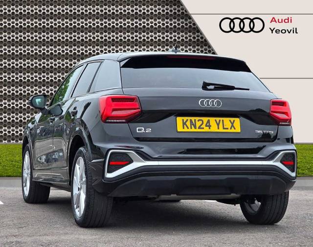 2024 Audi Q2 1.5 S line 35 TFSI  150 PS S tronic