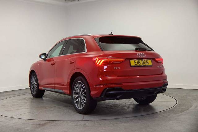 2020 Audi Q3 1.5 S line 35 TFSI  150 PS S tronic
