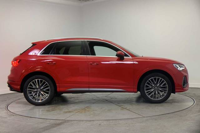 2020 Audi Q3 1.5 S line 35 TFSI  150 PS S tronic