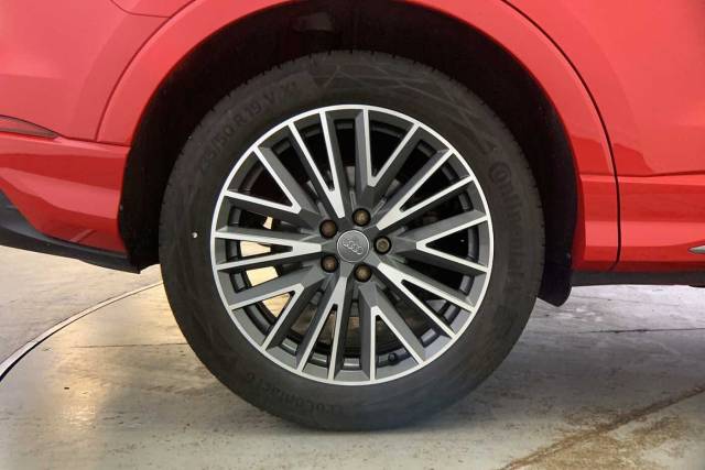 2020 Audi Q3 1.5 S line 35 TFSI  150 PS S tronic