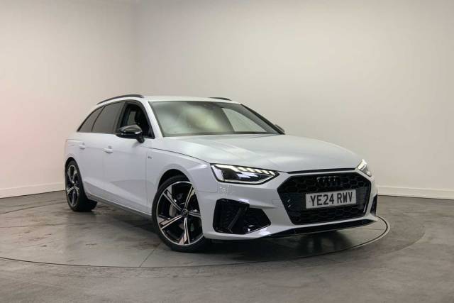 Audi A4 Avant 2.0 Avant Black Edition 40 TFSI  204 PS S tronic Estate Petrol Glacier White Metallic
