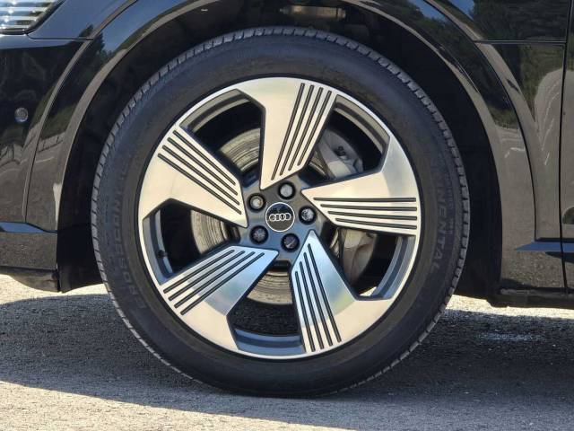 2021 Audi e-tron Sportback Sportback S line 55 quattro 300,00 kW