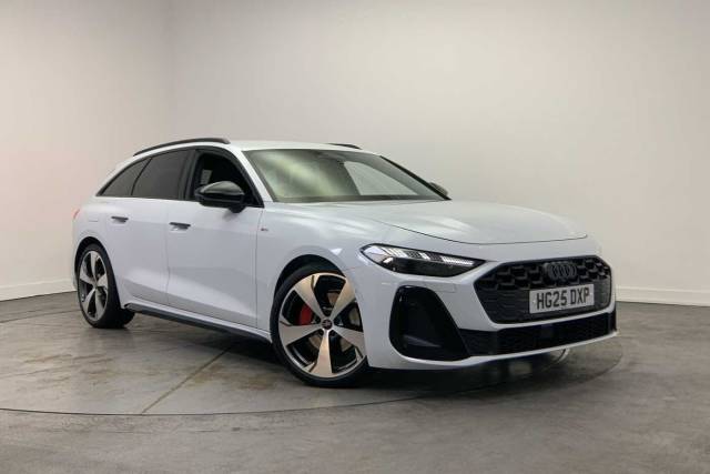 Audi A5 Avant 2.0 Edition 1 TFSI  204 PS S tronic 4x4 vehicle Petrol Glacier white, metallic