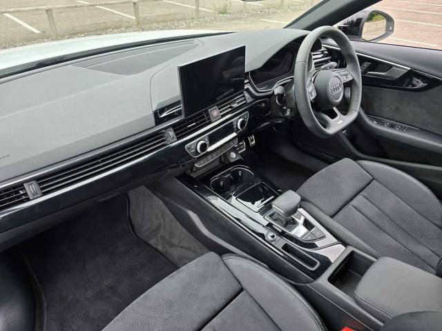 2024 Audi A4 Avant 2.0 Avant Black Edition 40 TFSI  204 PS S tronic