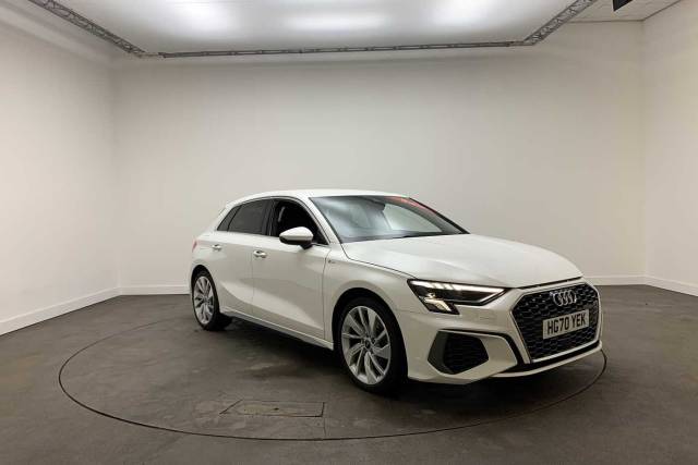 Audi A3 Sportback 1.5 S line 35 TFSI  150 PS 6-speed Hatchback Petrol Ibis White