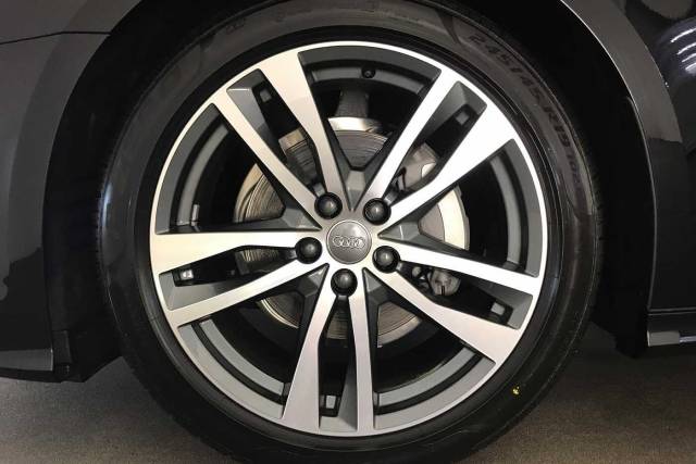 2019 Audi A6 2.0 Avant S line 40 TDI  204 PS S tronic