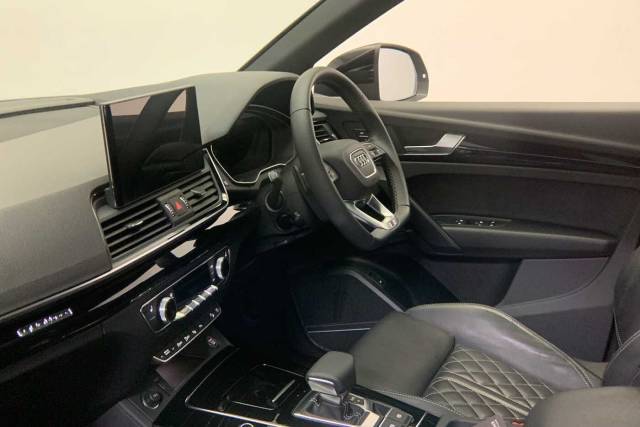 2024 Audi Q5 2.0 Black Edition 40 TDI quattro 204 PS S tronic