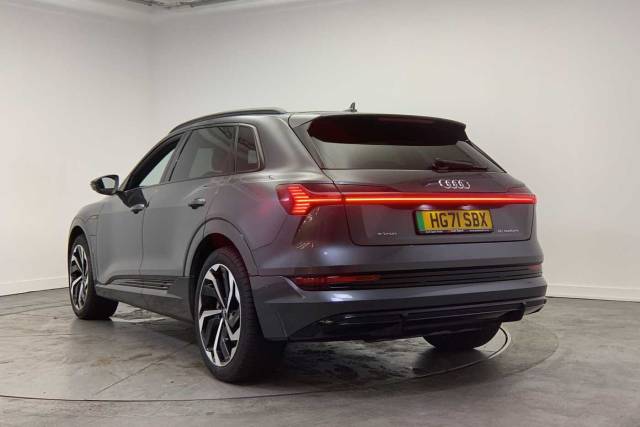 2022 Audi E-tron Black Edition 50 quattro 230,00 kW