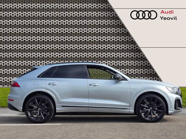 2024 Audi Q8 3.0 SUV  Black Edition 50 TDI quattro 286 PS tiptronic