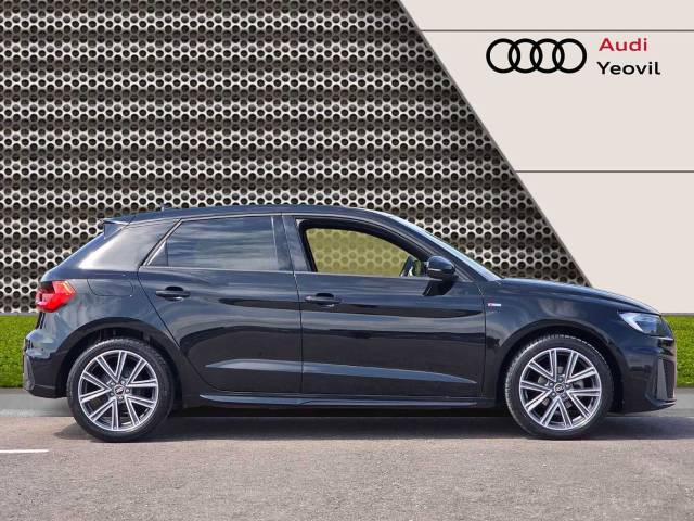 2021 Audi A1 Sportback 1.0 S line 25 TFSI  95 PS 5-speed