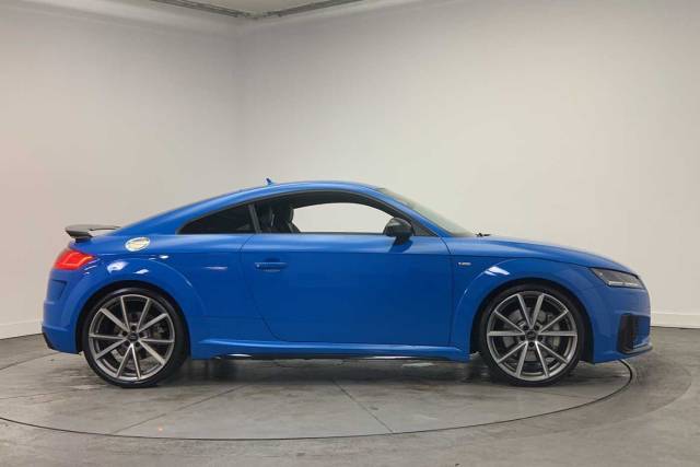 2020 Audi TT 2.0 Coup- Black Edition 45 TFSI quattro 245 PS S tronic