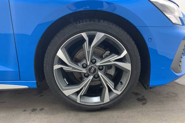 2021 Audi A3 Sportback 1.5 S line 35 TFSI  150 PS S tronic