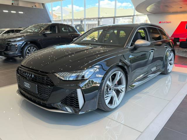 Audi RS 6 Avant AUDI RS 6 Avant performance 630 PS tiptronic Estate Petrol Mythos black, metallic