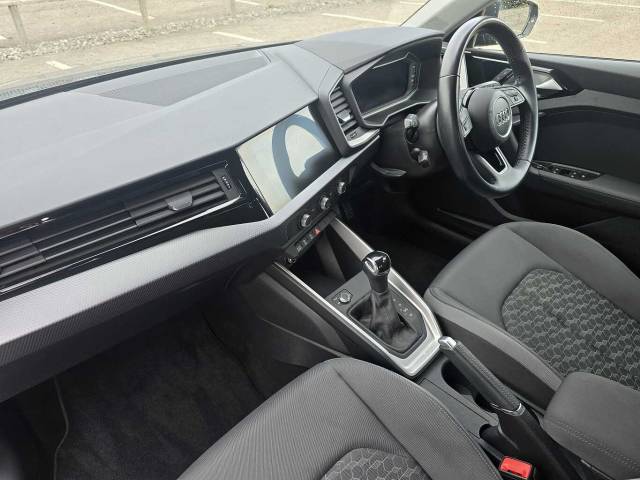 2019 Audi A1 Sportback 1.5 Sport 35 TFSI  150 PS S tronic