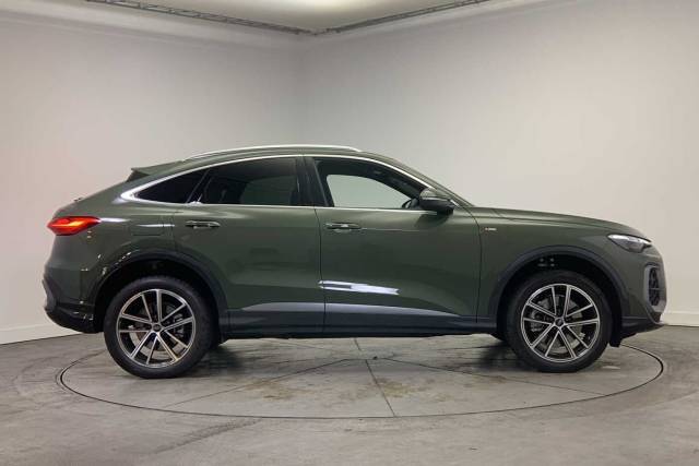 2024 Audi Q5 Sportback 2.0 Launch Edition TDI quattro 204 PS S tronic