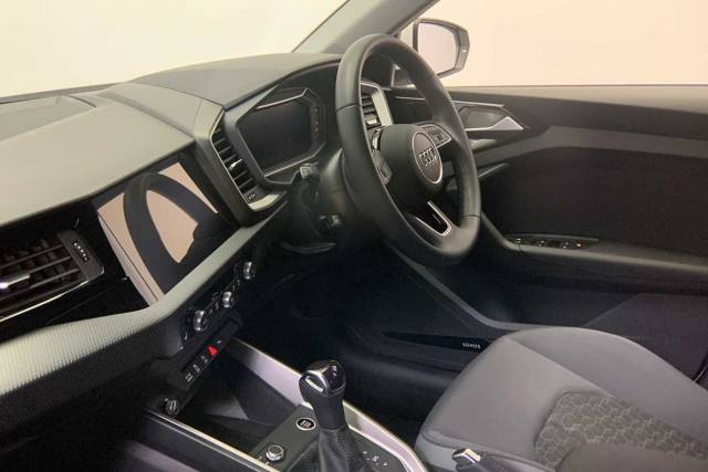 2023 Audi A1 Sportback 1.0 Sport 30 TFSI  110 PS S tronic