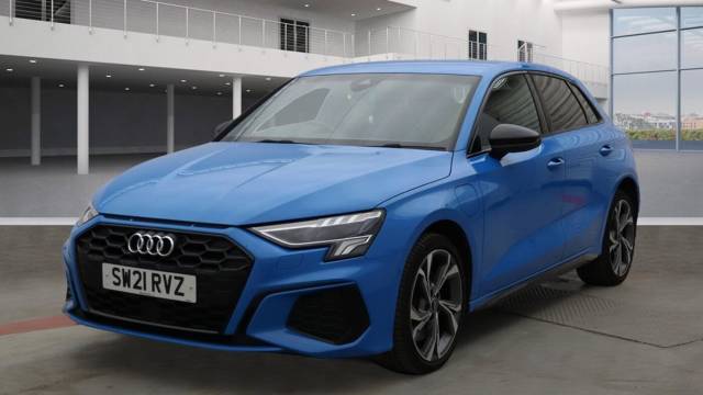 2021 Audi A3 Sportback 1.4 S line Competition 45 TFSI e  245 PS S tronic