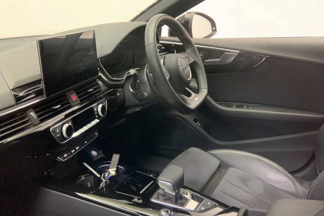 2022 Audi A5 Sportback 2.0 Black Edition 35 TFSI  150 PS S tronic